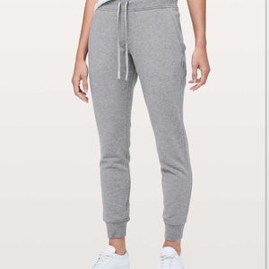 Lululemon joggers